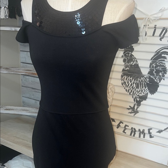 Armani Excahnge Chic Black Sequin-Trim Dress cold shoulder - Picture 4 of 6